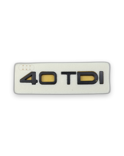 40 TDI Siyah Bagaj Yazısı Audi Uyumlu