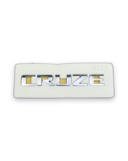 Cruze Küçük Krom Bagaj Yazısı Chevrolet Uyumlu