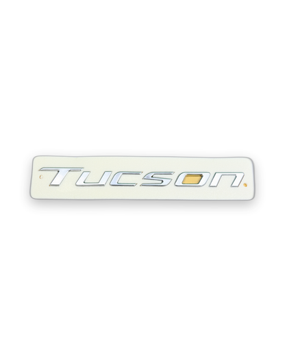 Tucson 2022 ve sonrası Krom Bagaj Yazısı Hyundai Uyumlu