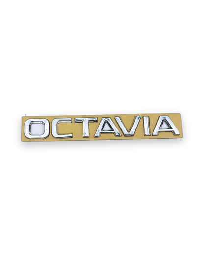 Octavia Krom Bagaj Yazısı Skoda Uyumlu