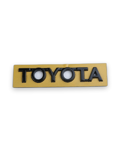 Toyota Siyah Bagaj Yazısı Toyota Uyumlu