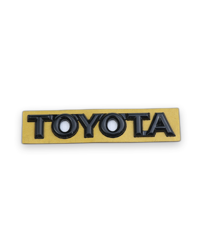 Toyota Siyah Bagaj Yazısı Toyota Uyumlu