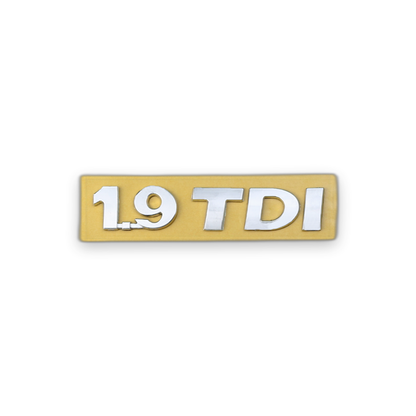 1.9 TDI Volkswagen 1.9 TDI yazısı Krom Bagaj Yazısı Volkswagen Uyumlu