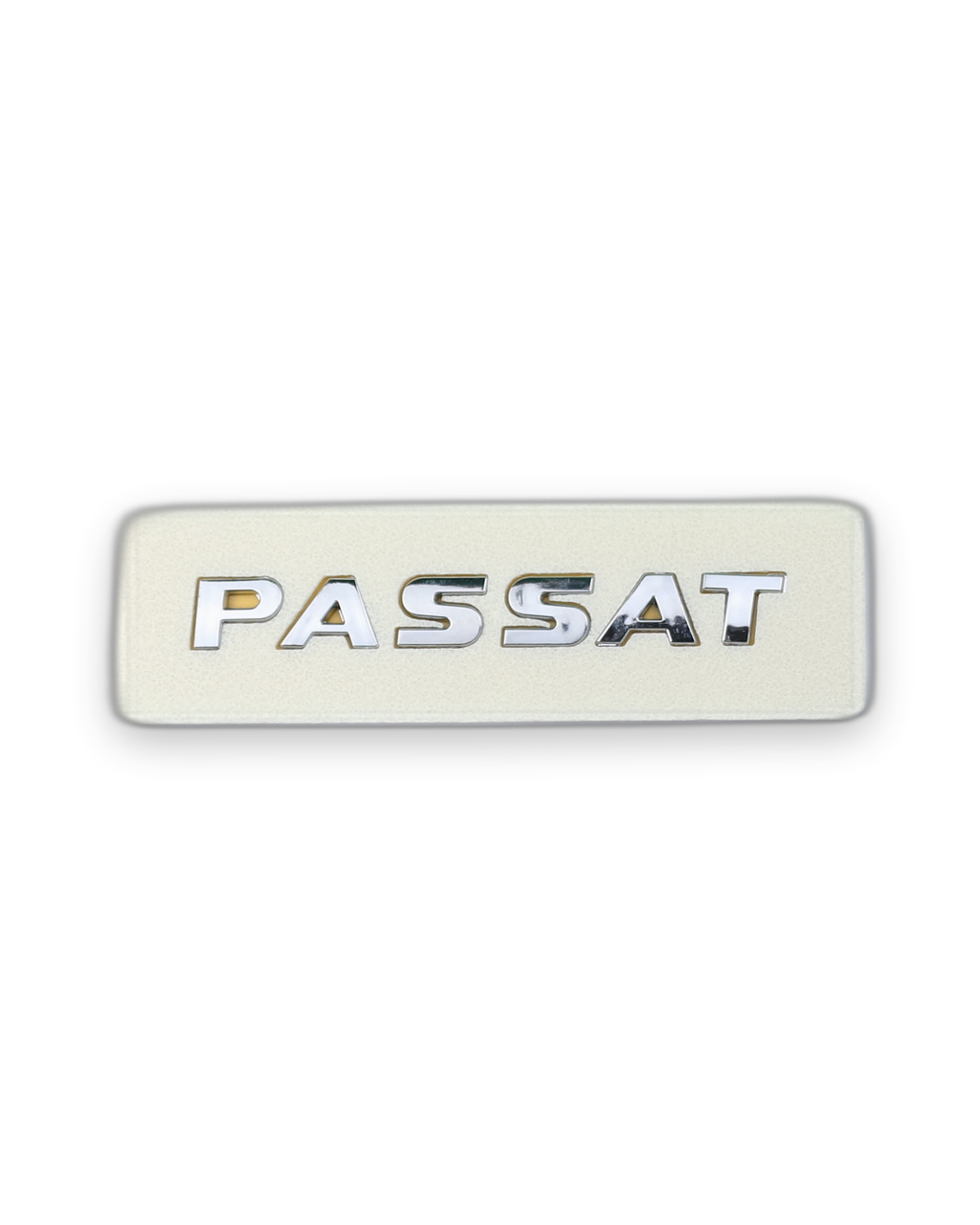 Passat Stok adında 2015> ve 15-130 mm ifadeleri yer almaktadır. Krom Bagaj Yazısı Volkswagen Uyumlu